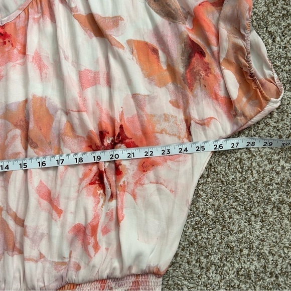 🦋 Jennifer Lopez Pink Cream Floral Slit Sleeve Tie Flowy Blouse Large - Picture 7 of 8